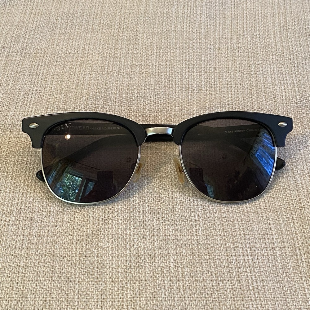 DIFF BARRY POLARIZED MB-GR09P Square Sunglasses Black Frame Gray Lens
